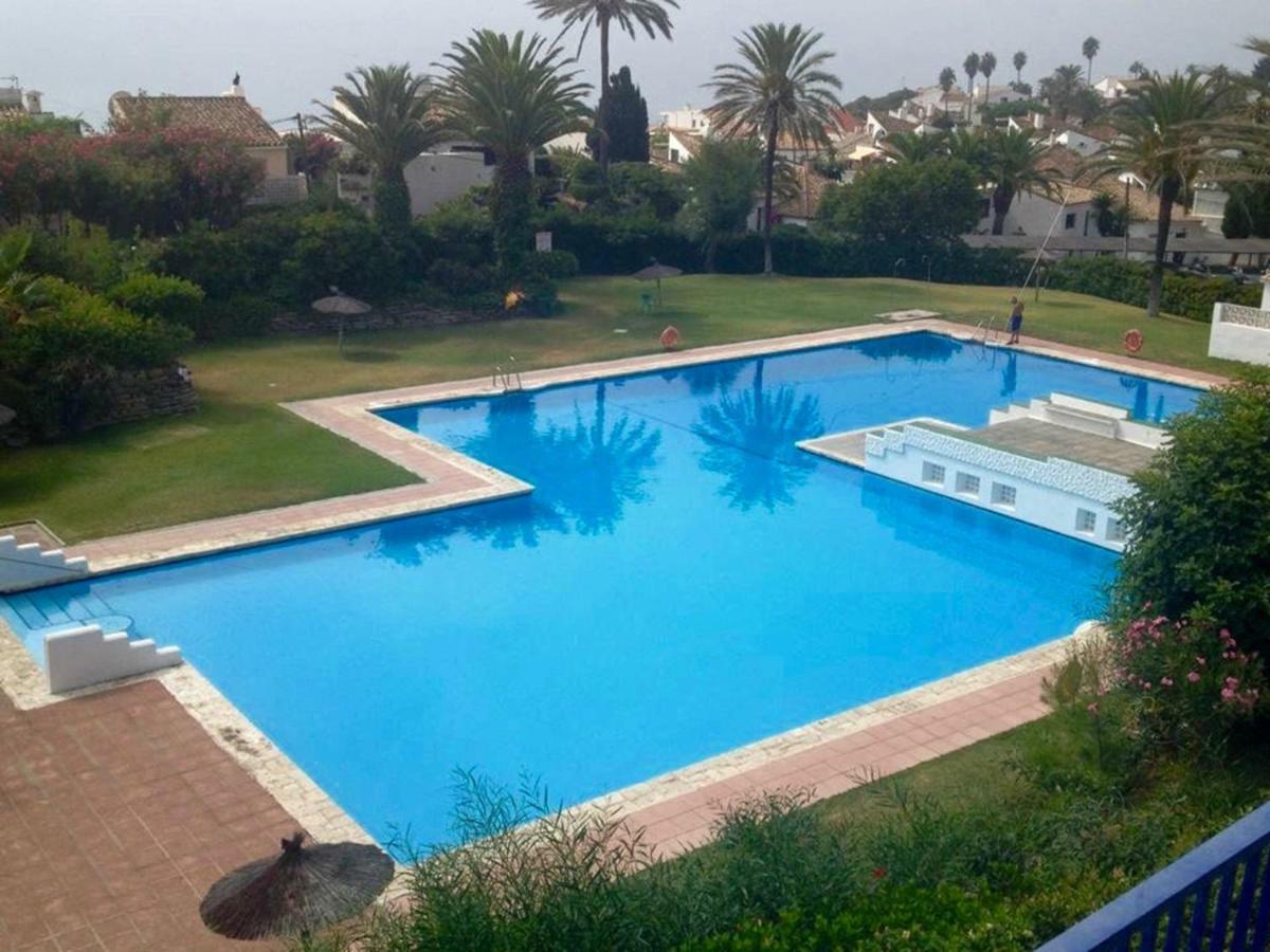 Apartamento A 10 Metros Playa Apartment Estepona Exterior photo